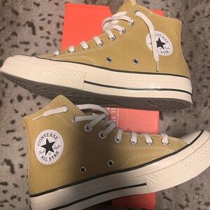 Converse unisex Chuck 70 High tops good condition